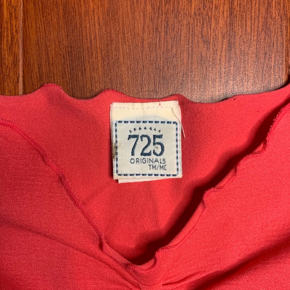 ~ 725 Originals Ruffled Tank ~ - Picture 5 of 5